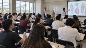 Thousands of Foreign Medical Students Are Studying in Paraguay